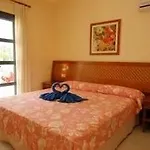 Sun Grove & Villa *