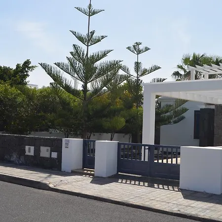 Villa Sun Grove & Playa Blanca (Lanzarote)