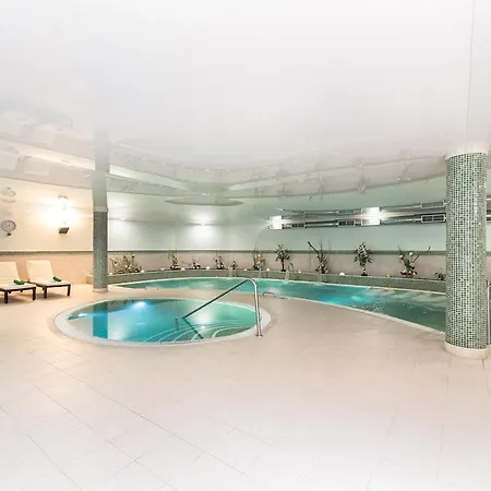 Sun Grove & Villa Playa Blanca (Lanzarote)