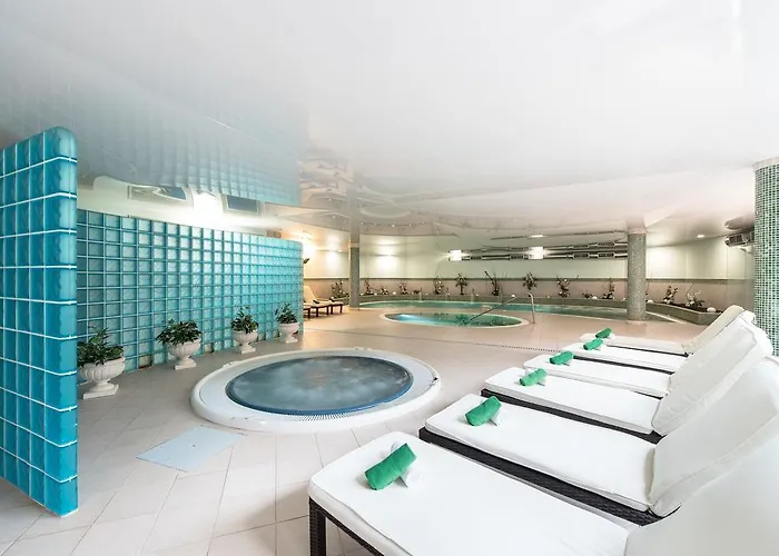 Sun Grove & * Playa Blanca (Lanzarote)