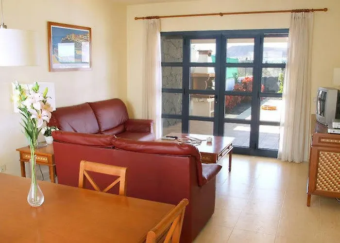 Sun Grove & * Playa Blanca (Lanzarote)