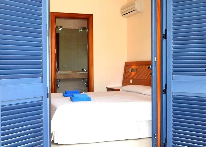 Villa Sun Grove & Playa Blanca (Lanzarote)