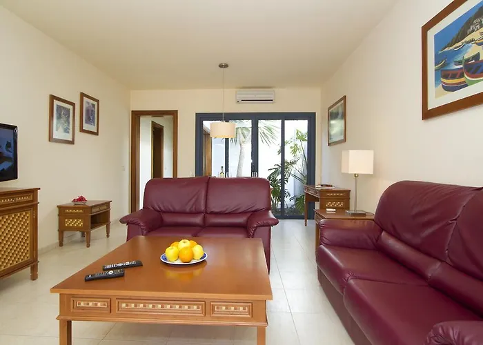 Sun Grove & * Playa Blanca (Lanzarote)